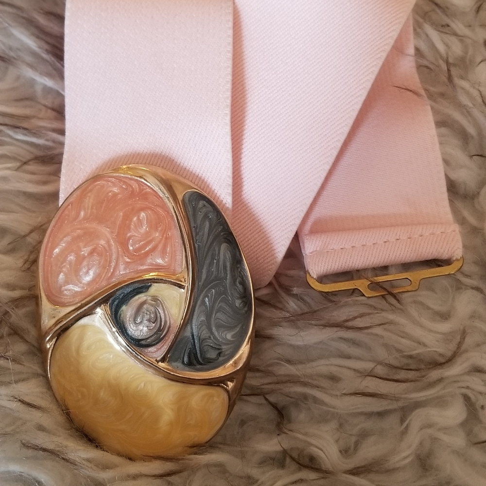 Vintage stretch belt